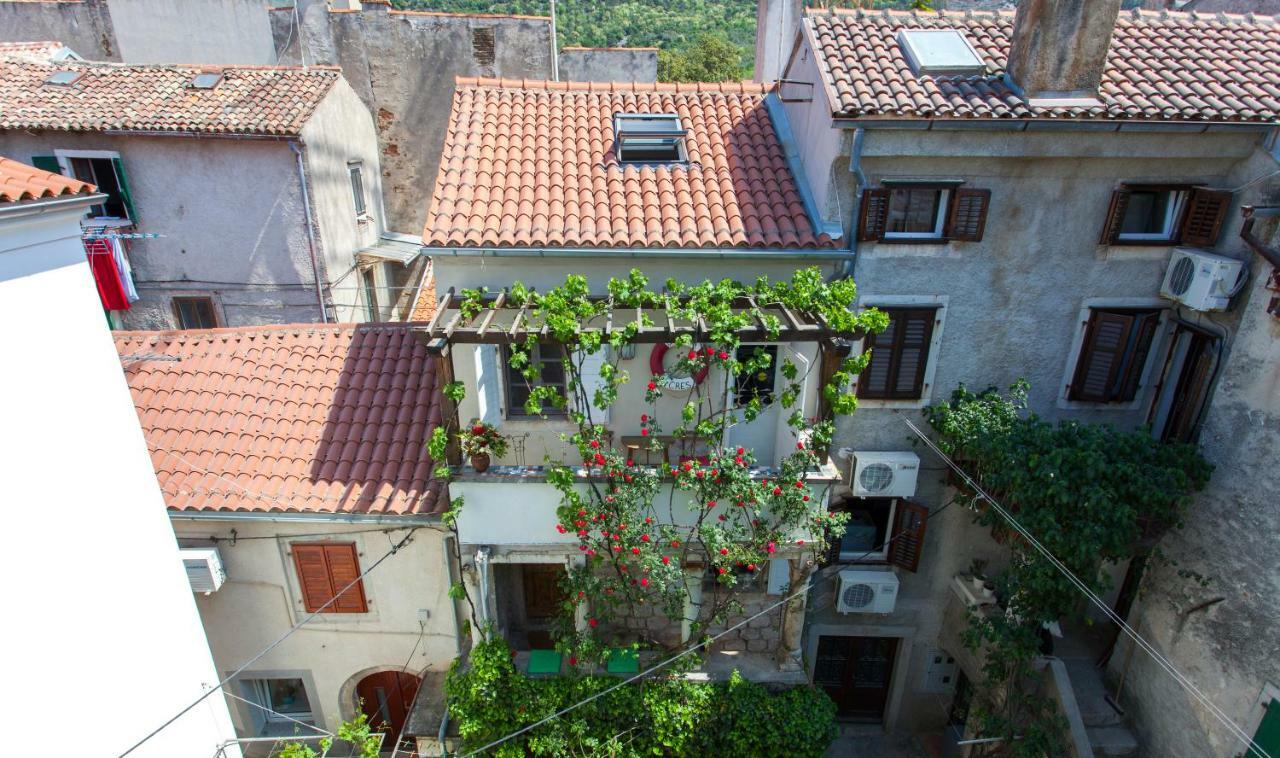 크레스 Barbarossa House With Parking 아파트 외부 사진